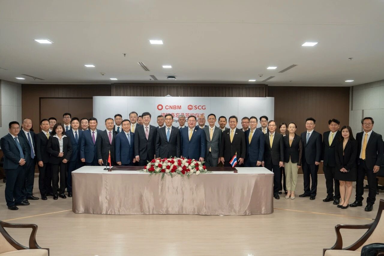 6d3922efd0f0e6e17b0ef76926f1c185.jpg 6d3922efd0f0e6e17b0ef76926f1c185.jpg